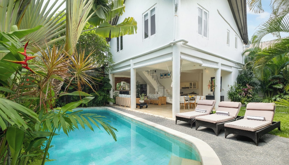 Villa Merta Sari 8 by Villa Finder
