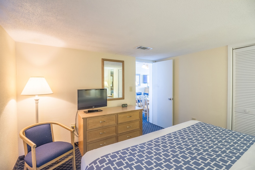Yachtsman Ocean Front Resort view 4