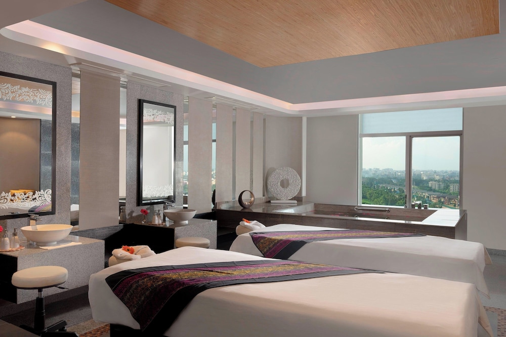Le Meridien Dhaka