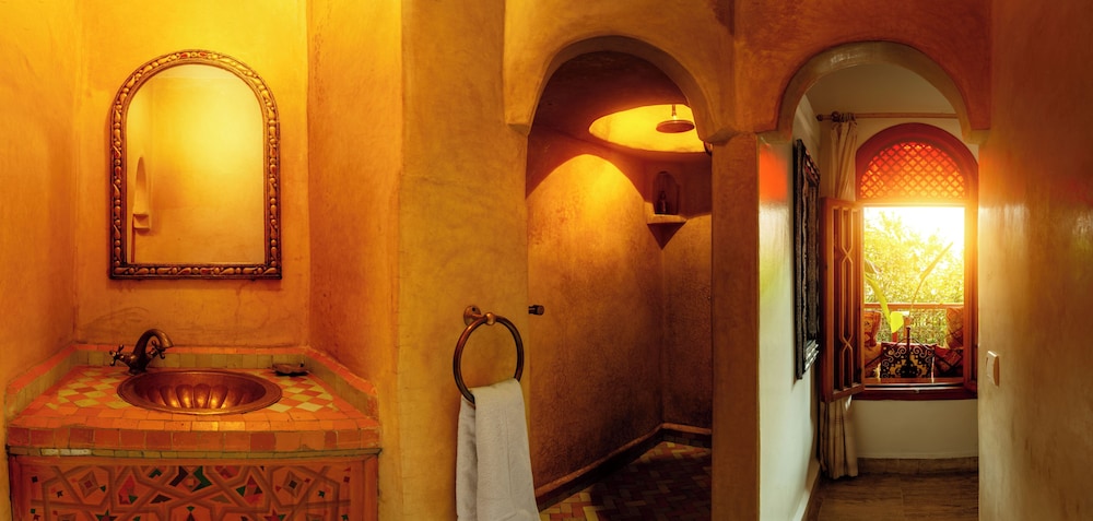 Riad Roxanne