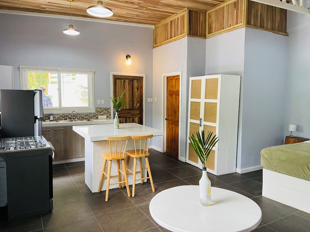 Lizard King Hotel & Suites