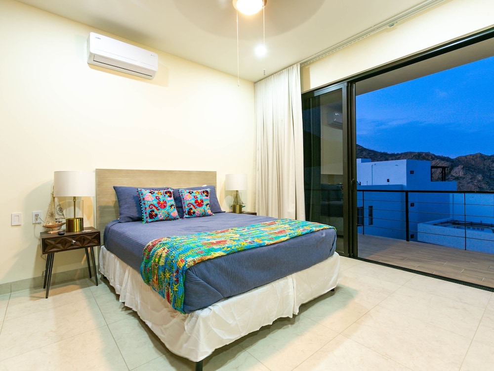 Sea La Vie in Cabo San Lucas