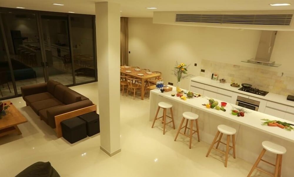 Ocean Villas Beach Resort