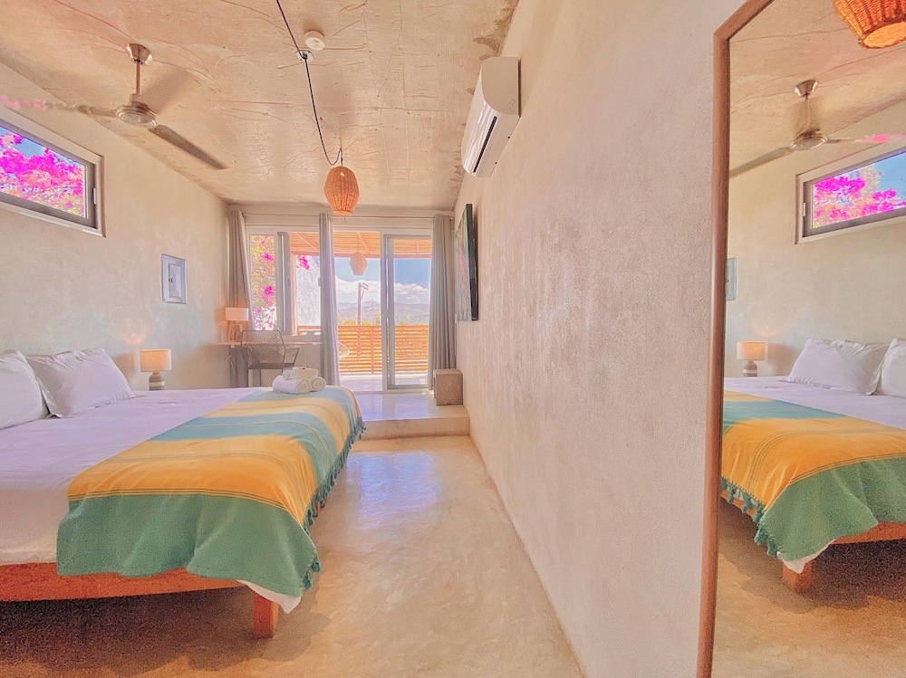 Perro Surfero Hotel Boutique - Todos Santos, BCS