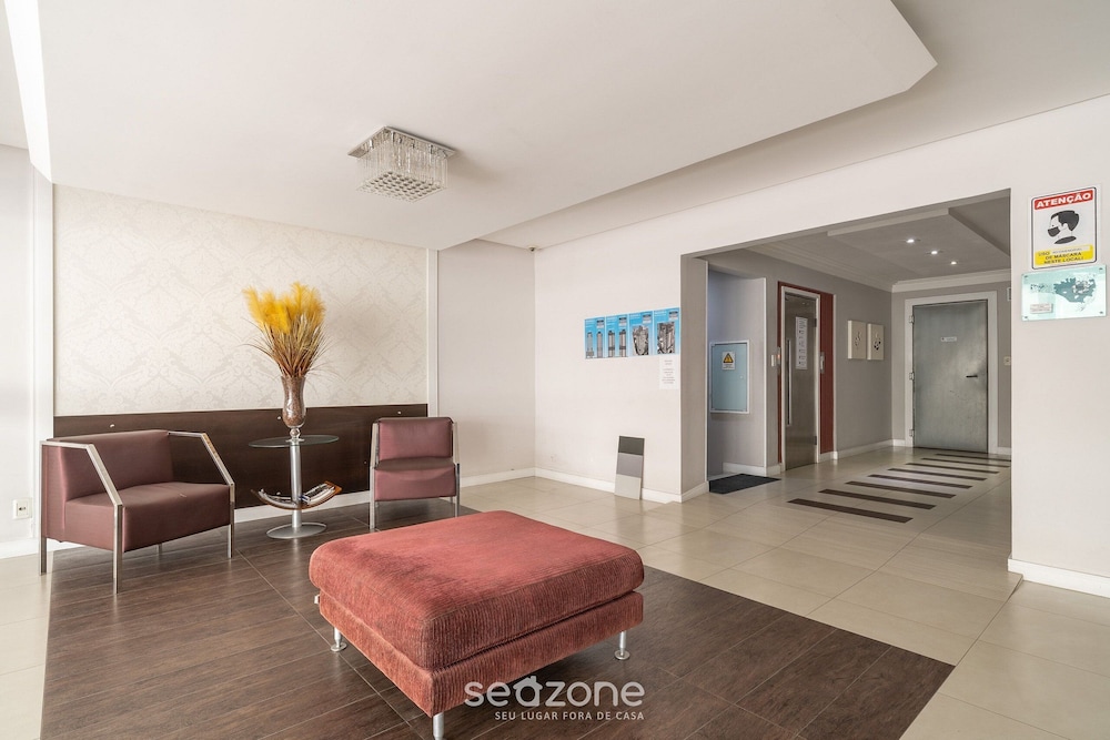 Beachfront apt BC Center Close to Attract. Aco803