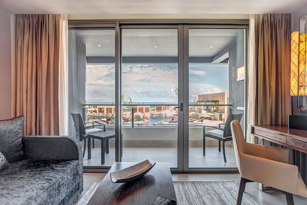 Jamaica Vacations - Royalton Blue Waters Montego Bay, An Autograph Collection All Inclusive Resort - Property Image 55