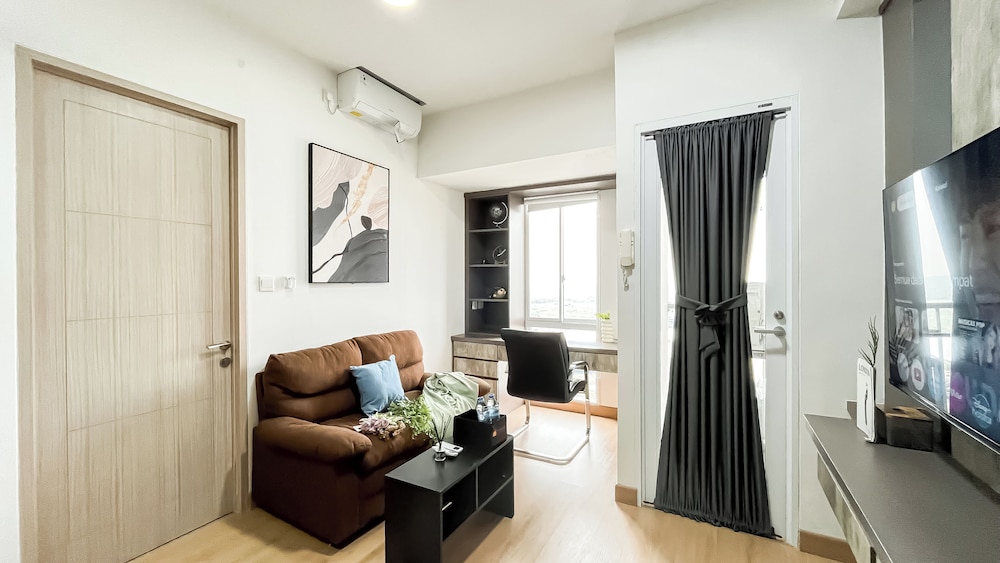 Modern Contemporary 1Br At Tokyo Riverside Pik 2 Apartment