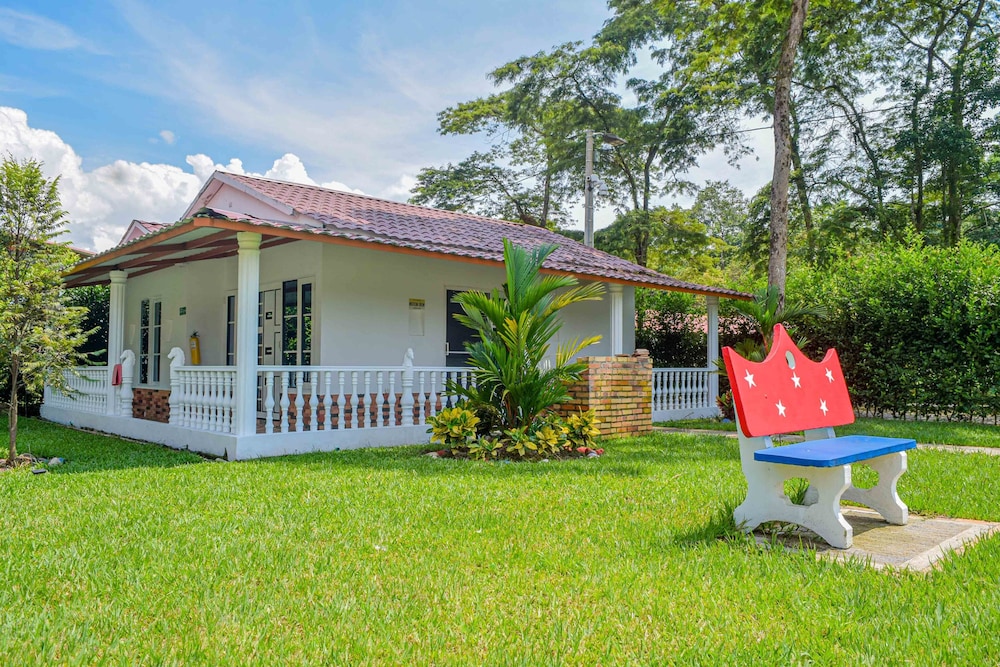 Hotel Cabanas American Dream - Property Image 8