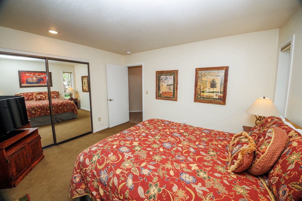 Tan Oak 15 4 Bedroom Home