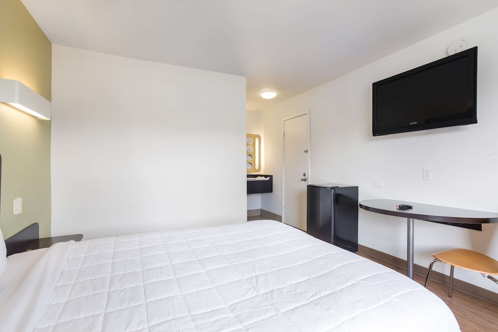 Americas Best Value Inn Bowling Green