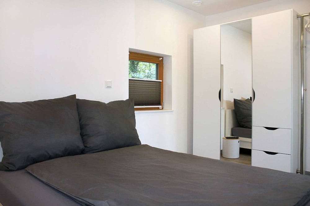 Cube-House Ferienhaus in Franken view 2