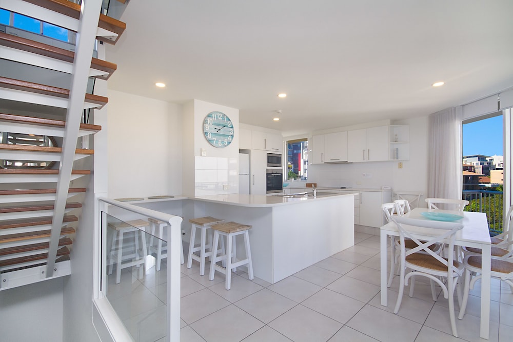 Coolangatta Vacations - Rainbow Bay Resort - Property Image 39