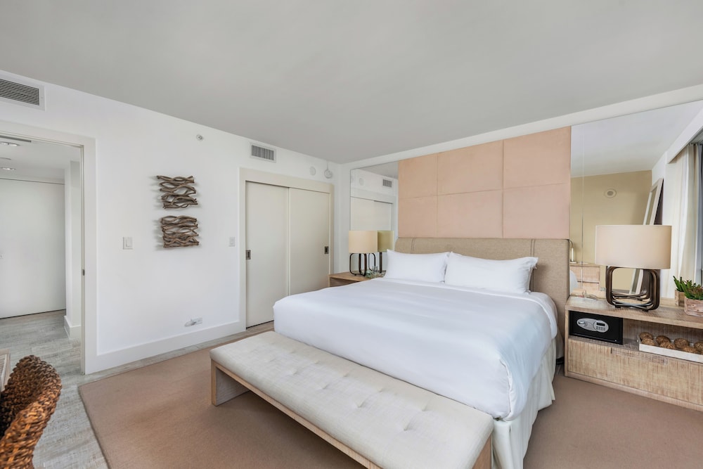 Luxury Vacation Rentals at 1 Hotel & Homes by LRMB