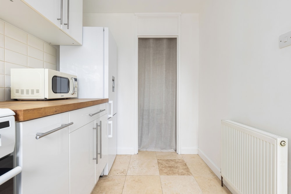 Beautiful flat in Battersea