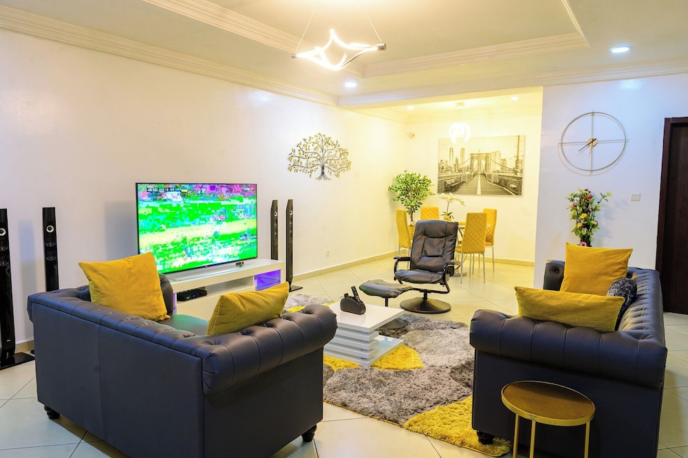 Cedarwood Apartment