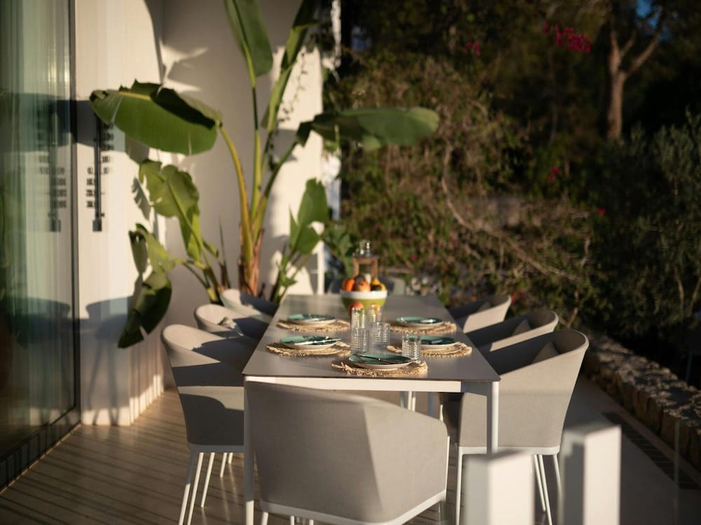 Villa With Multiple Outdoor Terrace