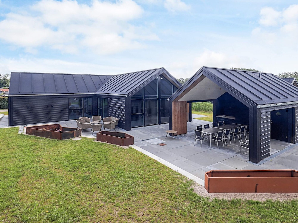 5 Star Holiday Home in Hadsund