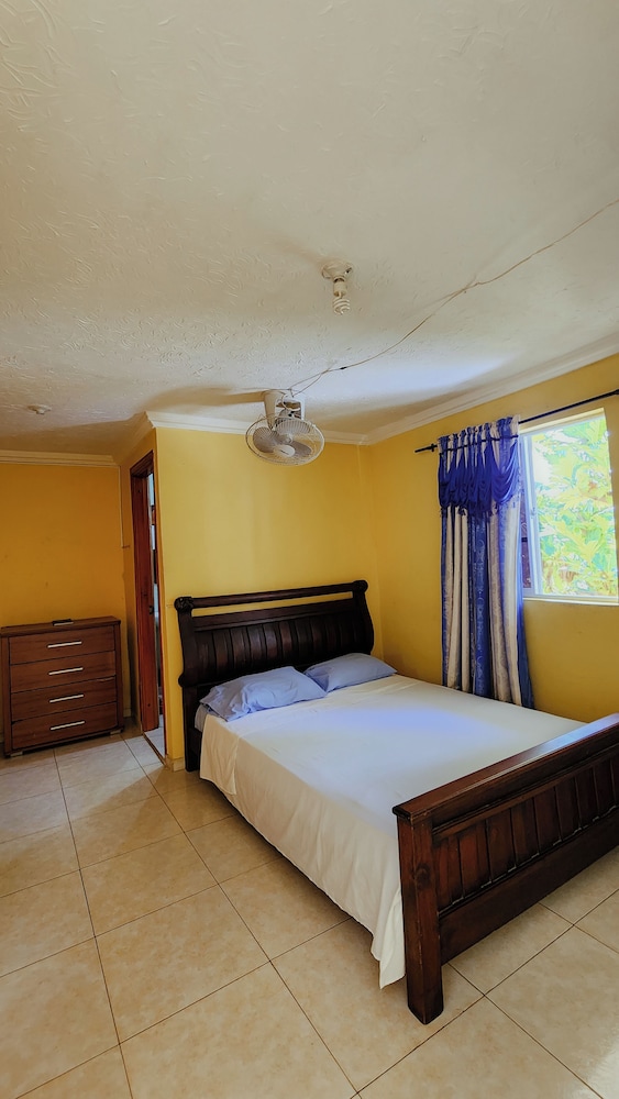 Dermas Inn