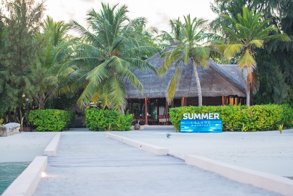 Summer Island Maldives