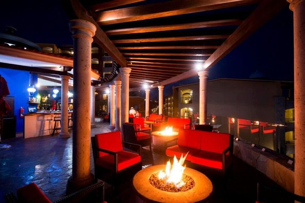 Hacienda Encantada