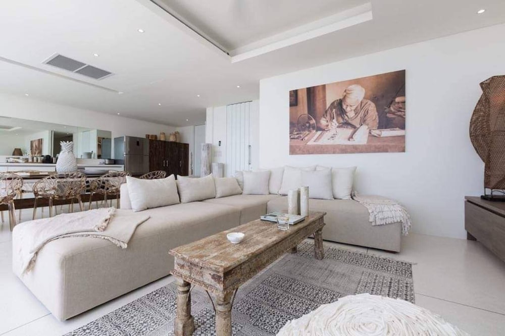 Villa Lova Chaweng Beach