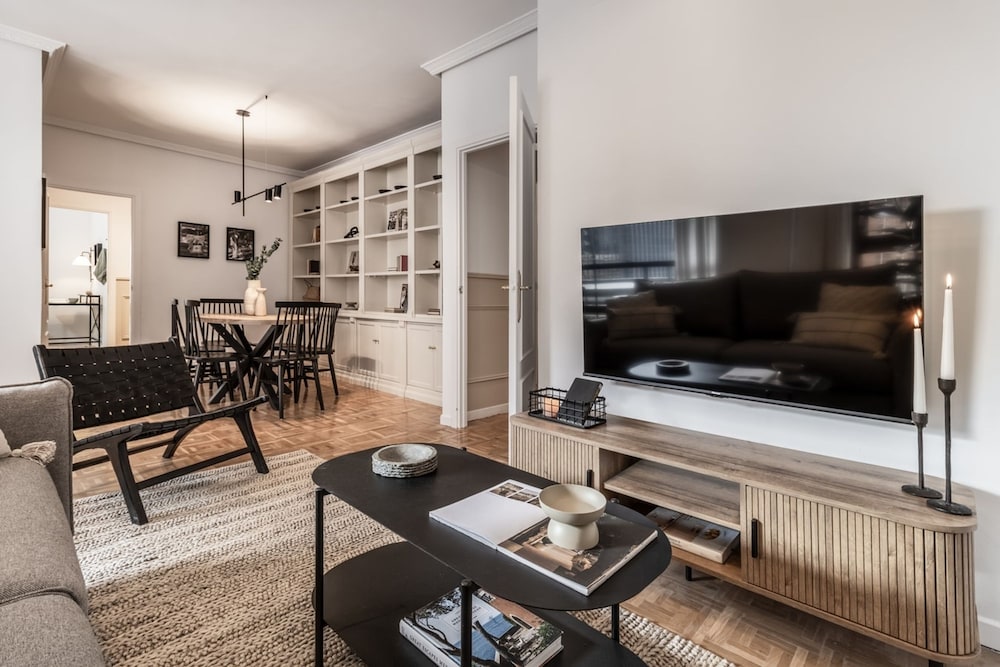 Campo - 3 Bedroom and Balcony Penthouse in Azca