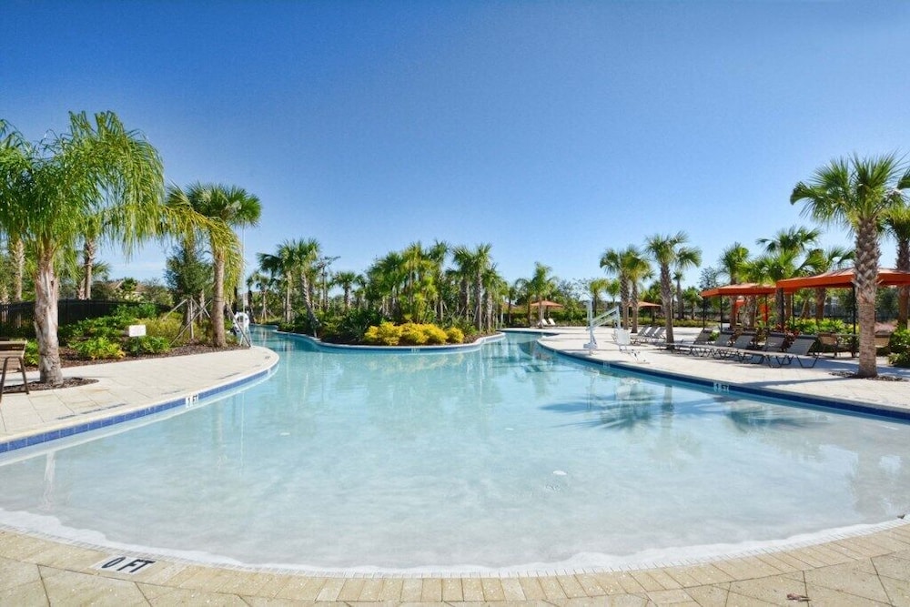 Solterra - 5 Bedrooms Townhome W/spashpool-7041sr Townhouse by Redawning - Image 5