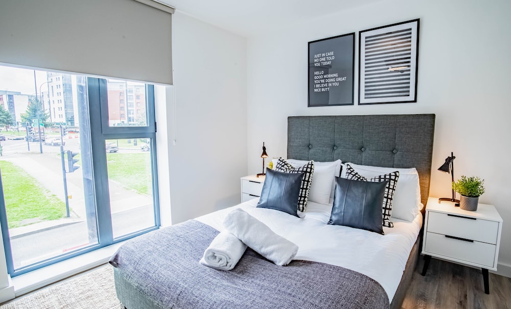 Kelham Gate Luxe Apartments view 3