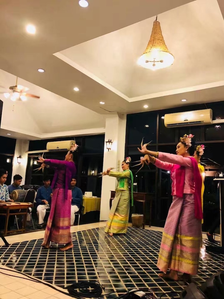 Suwannatara Resort