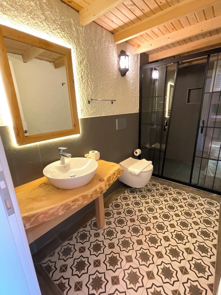 Gunes Otel & Daireler - Image 48