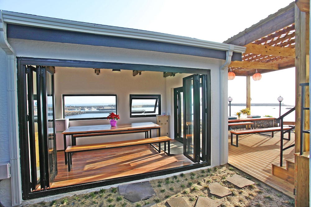 Tramonto Pension