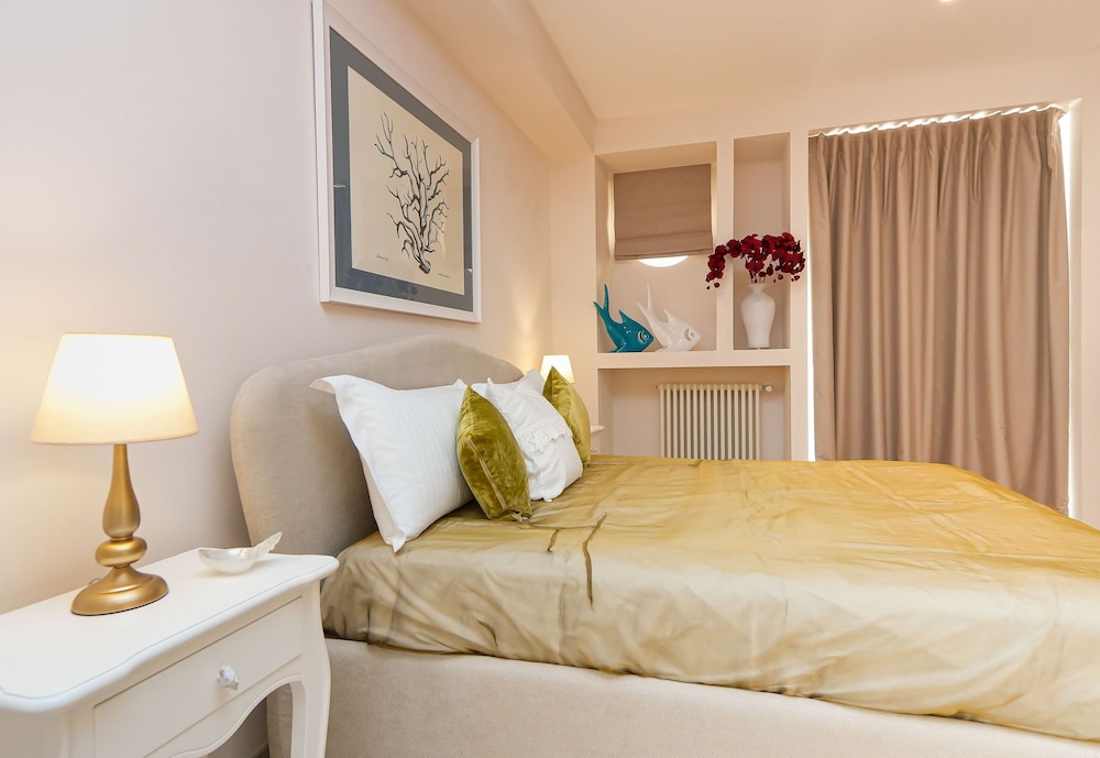 Marina Homes Standard 2