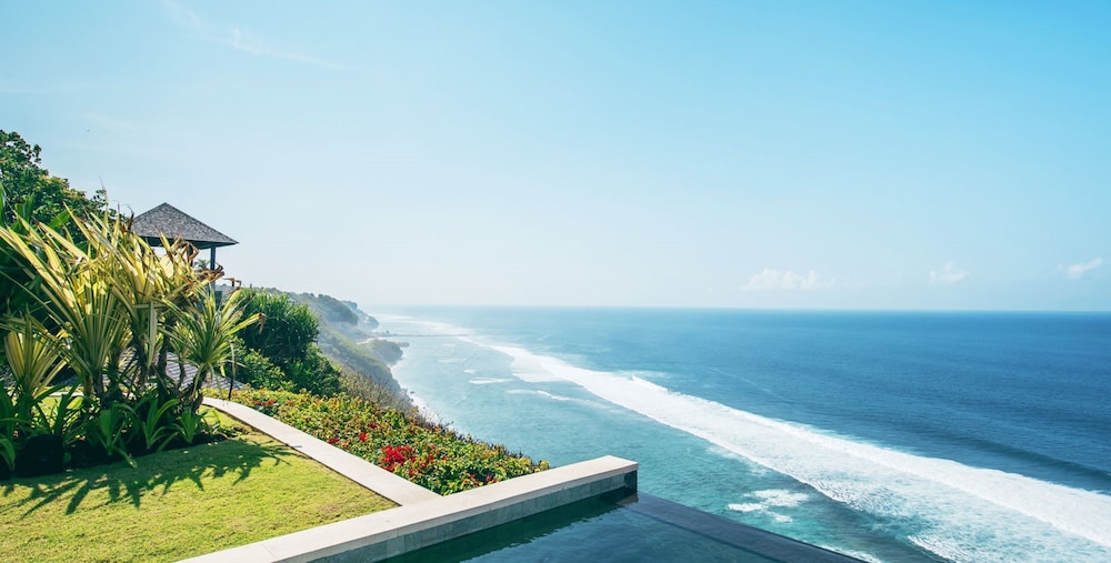 The Ungasan Clifftop Resort 19