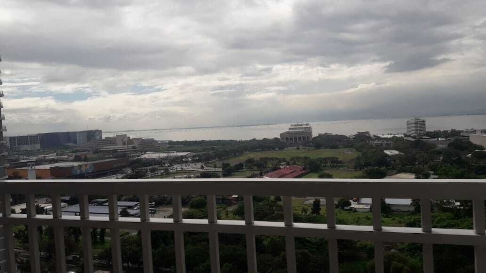 Studio with Ocean View at The Breeze Residences