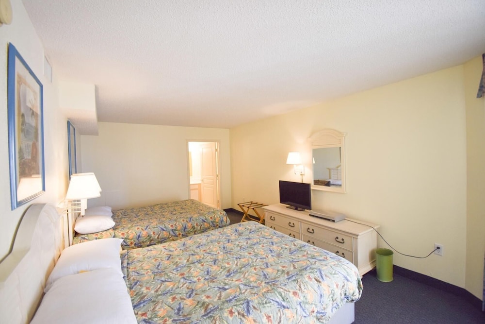 Conway Vacations - Baywatch Iii 1132 2 Bedroom Condo by RedAwning - Property Image 2