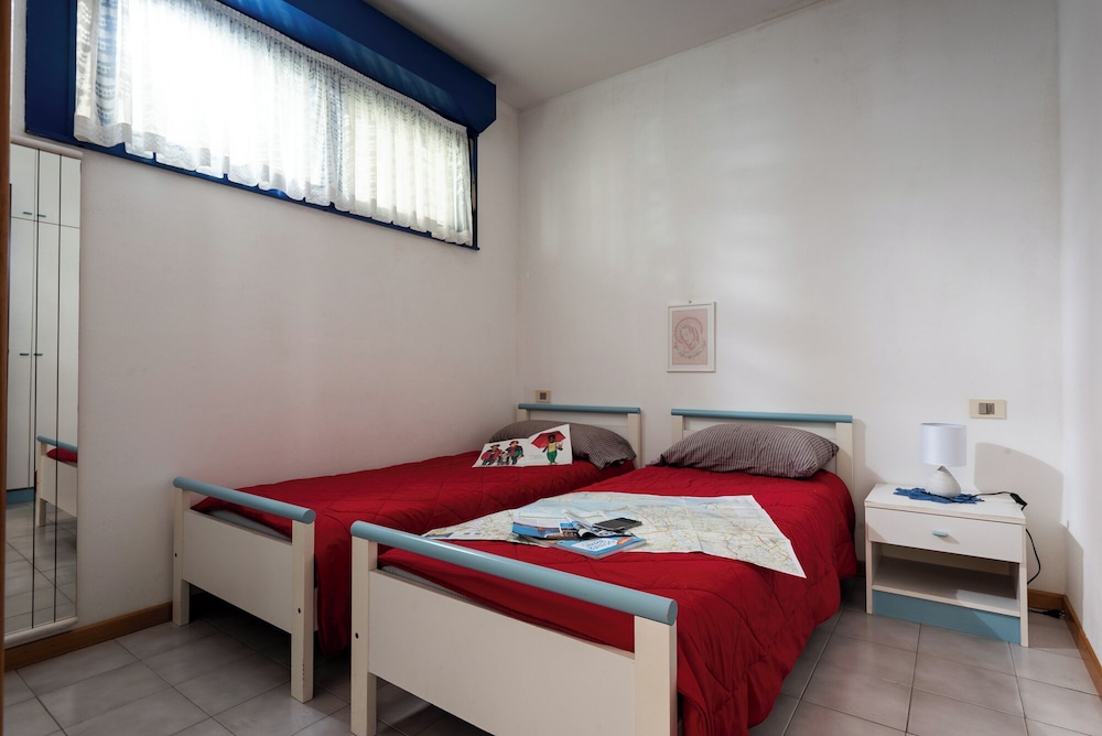 Cozy Flat With Stunning Terrace in Bibione