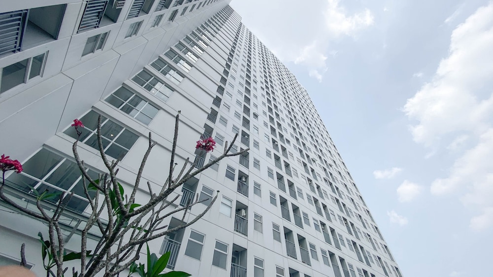 Cozy And Simply Studio At Serpong Garden Apartment