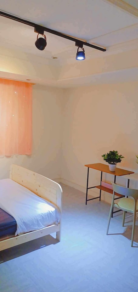 Yourcity Warm Nest - Taipei 101 and Big Dome Large Space & Sleeps 8 people