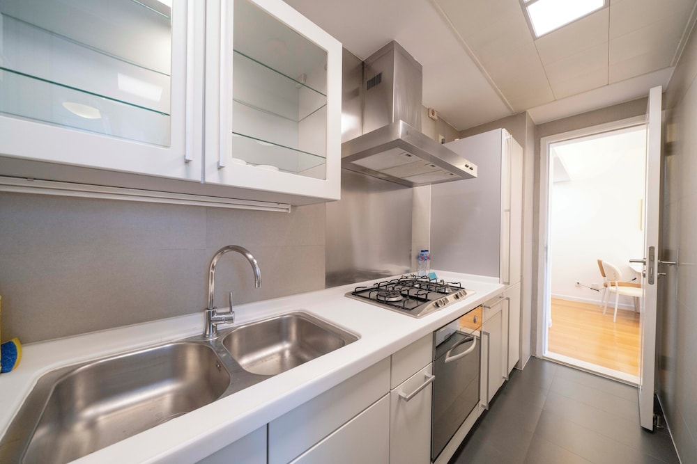 Tyms 1BR 1BA Apt Yongxin Century