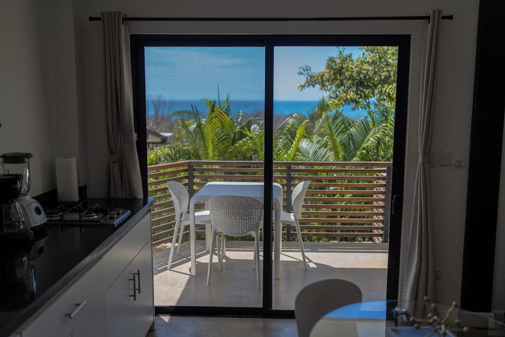 Sea View Paradise Retreat by Sea N' Rent