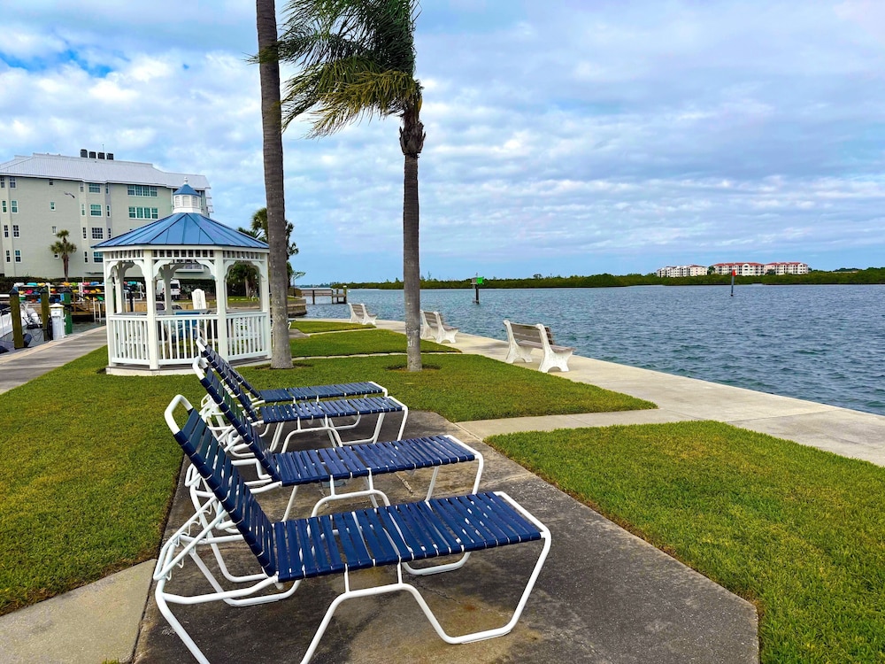 Sole Retreat 2 Bedroom Condo