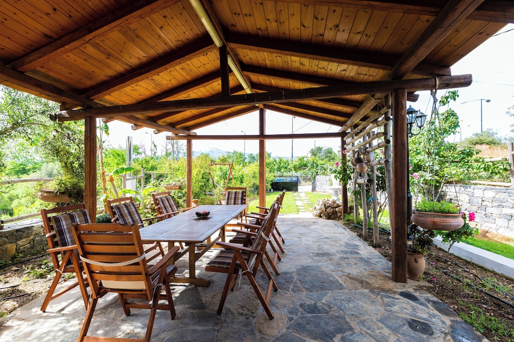 Villa Eleftheria