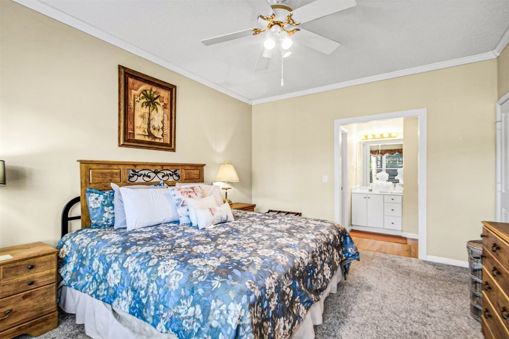 Legends Golf Resort Condos by Escape view 4