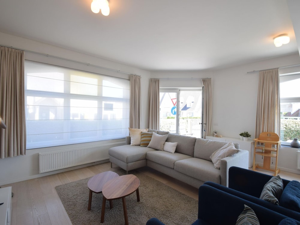 Apartment Near Ostend Beach