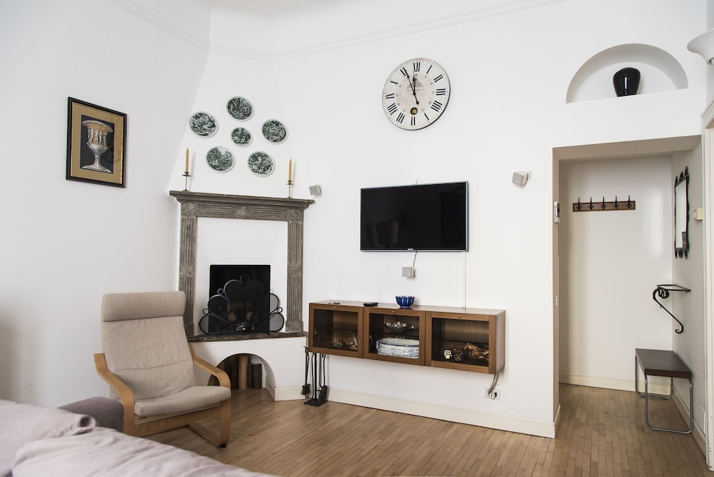 Attractive Apartment in Navigli Area