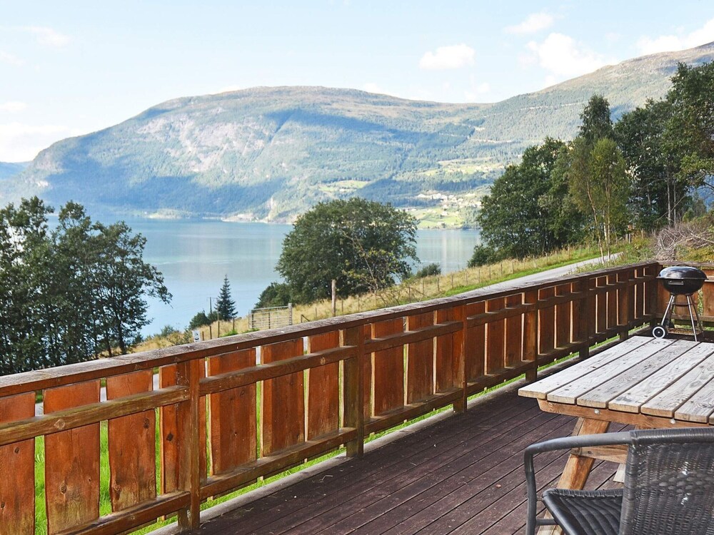6 Person Holiday Home in Olden