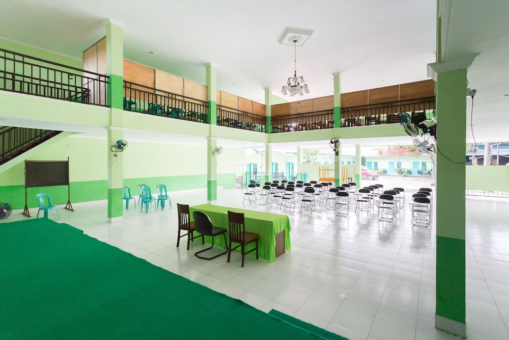meeting & event spaces