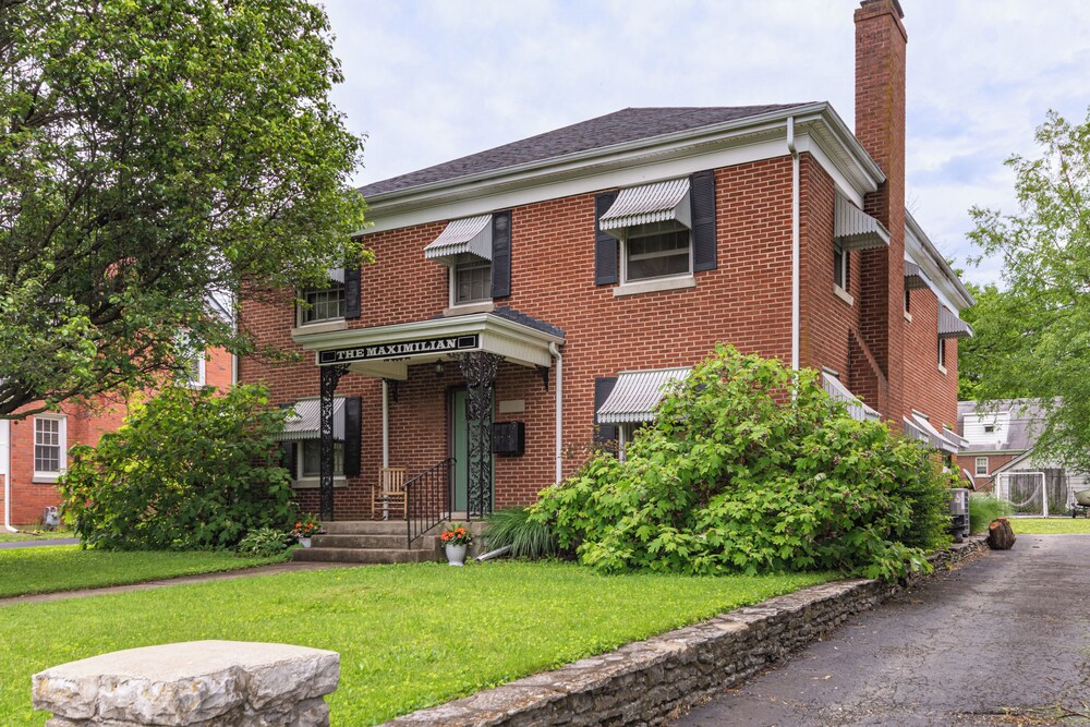 5 Mi to Keeneland - Chic Lexington Apartment! view 4