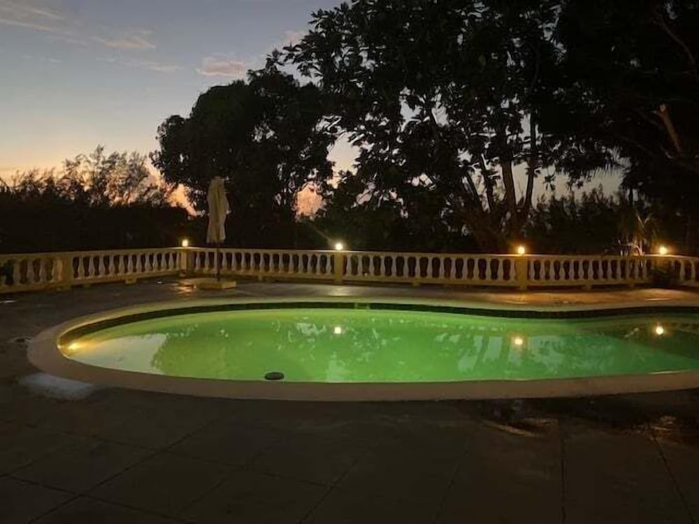 Ironshore Sugarmill Villa W Private Pool 6 Bedroom Villa