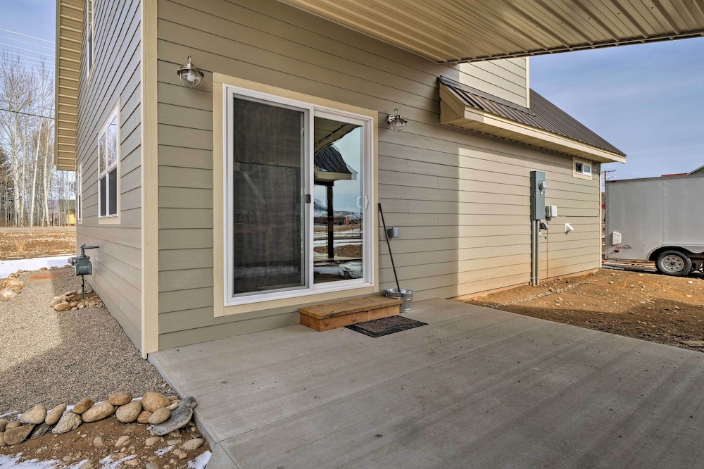 30 Mi to Crested Butte: Dog-friendly Home By River view 3